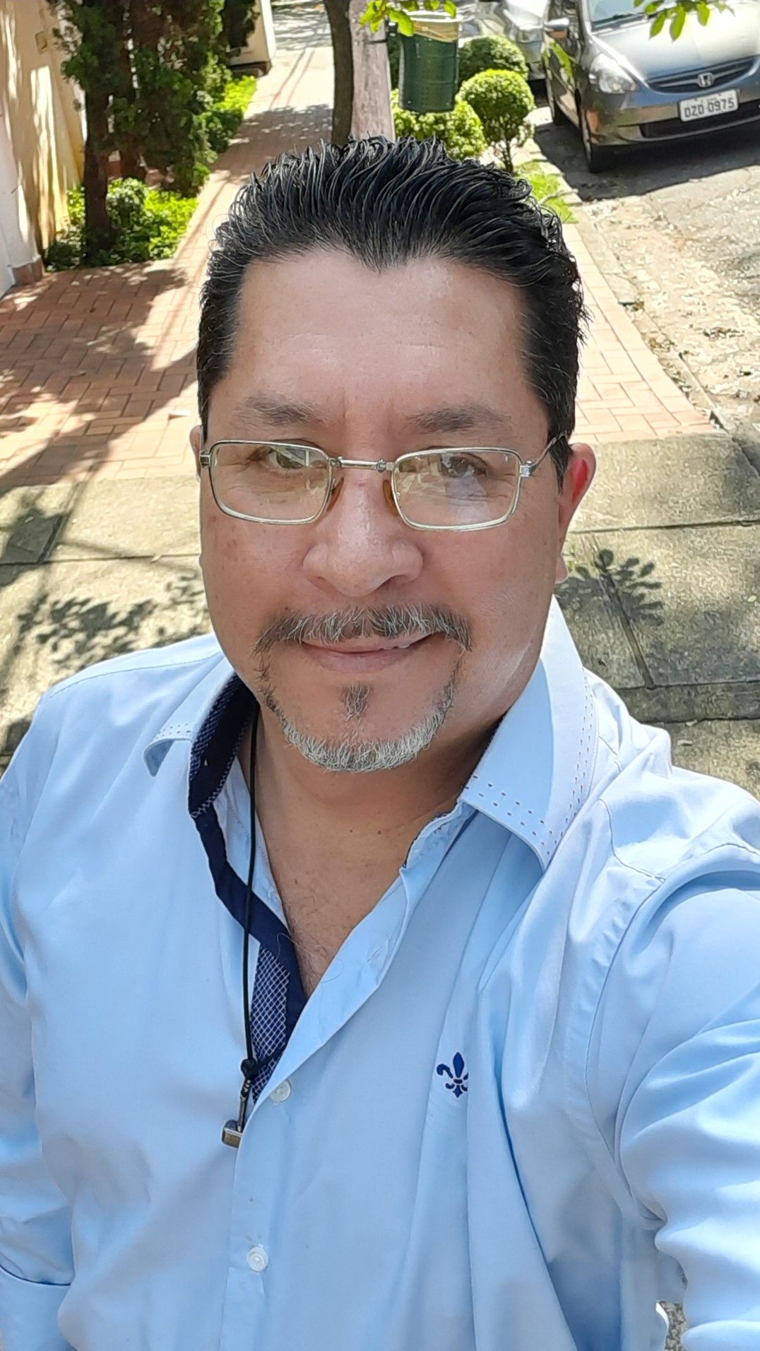 Fausto L.